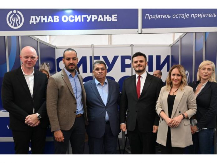 Foto Dunav osiguranje na sajmu privrede (1)